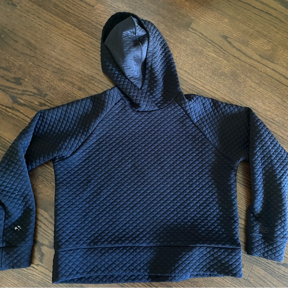 New balance Heat Shield Quilted Black Hoodie sweatshirt